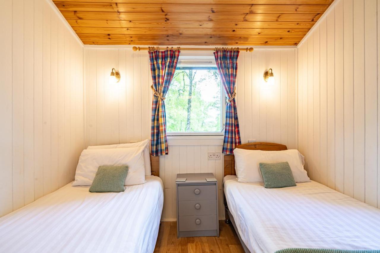 Heather Lodge 10 With Hot Tub Belladrum 外观 照片