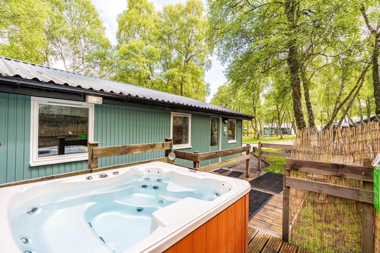 Heather Lodge 10 With Hot Tub Belladrum 外观 照片